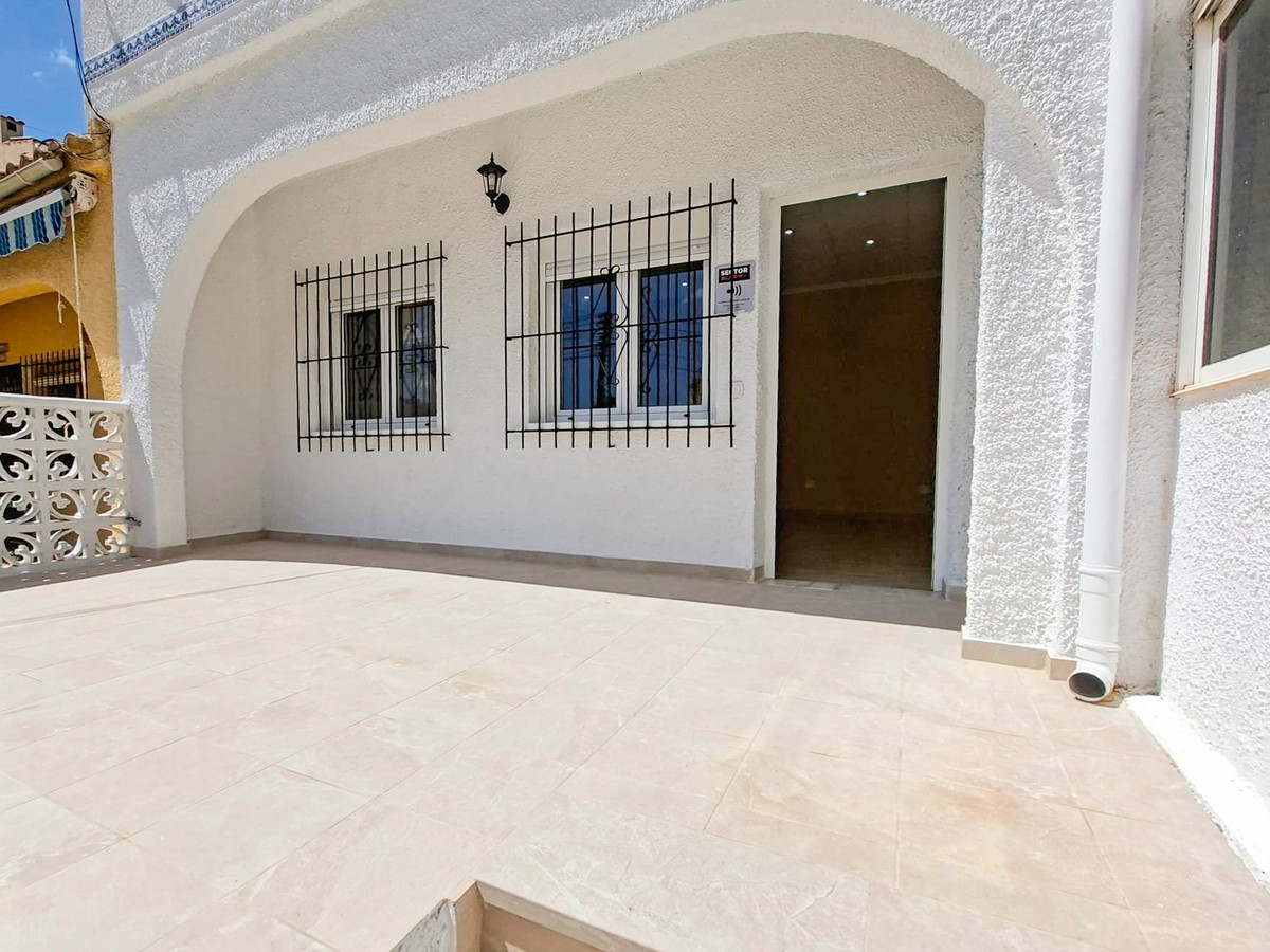 For sale - 1 Bedroom 1 Bathroom Townhouse in San Fulgencio - San Fulgencio Centro  - Alicante