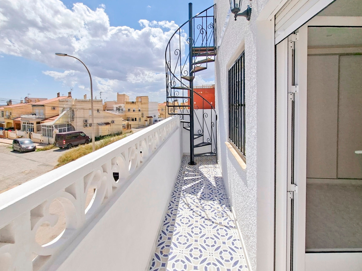 For sale - 1 Bedroom 1 Bathroom Townhouse in San Fulgencio - San Fulgencio Centro  - Alicante