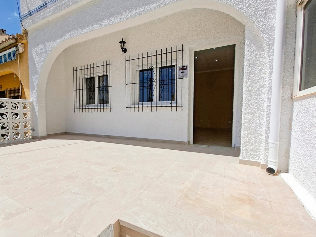 1 Bedroom 1 Bathroom Townhouse in San Fulgencio