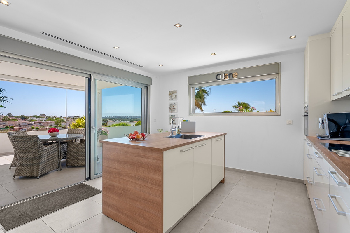For sale - 3 Bedroom 2 Bathroom House - Detached Villa in San Fulgencio - La Marina  - Alicante