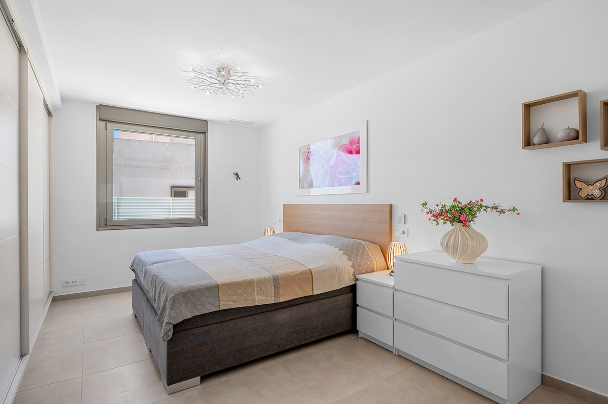 For sale - 3 Bedroom 2 Bathroom House - Detached Villa in San Fulgencio - La Marina  - Alicante