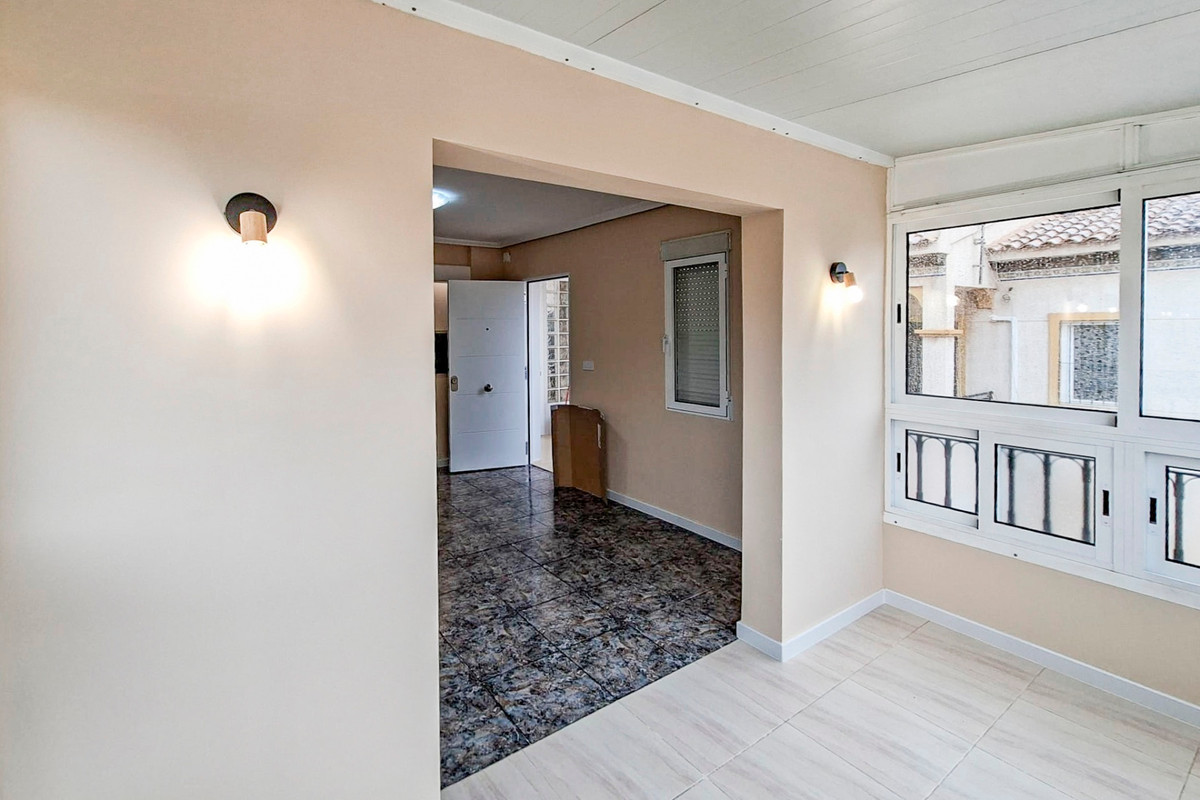 For sale - 2 Bedroom 1 Bathroom Top floor apartment in Playa Flamenca - Orihuela Costa  - Alicante