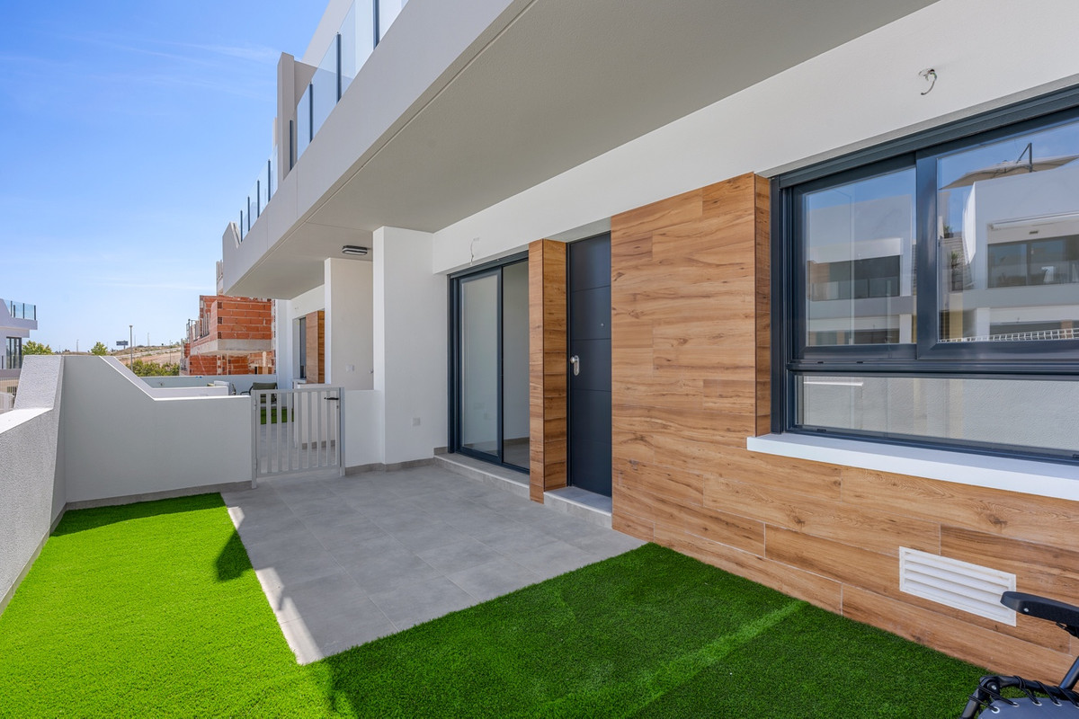 For sale - 2 Bedroom 2 Bathroom Apartment Ground Floor Apartment in San Miguel de Salinas - San Miguel  - Alicante