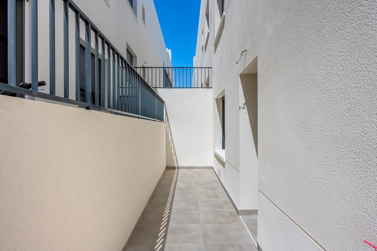 For sale - 2 Bedroom 2 Bathroom Apartment Ground Floor Apartment in San Miguel de Salinas - San Miguel  - Alicante