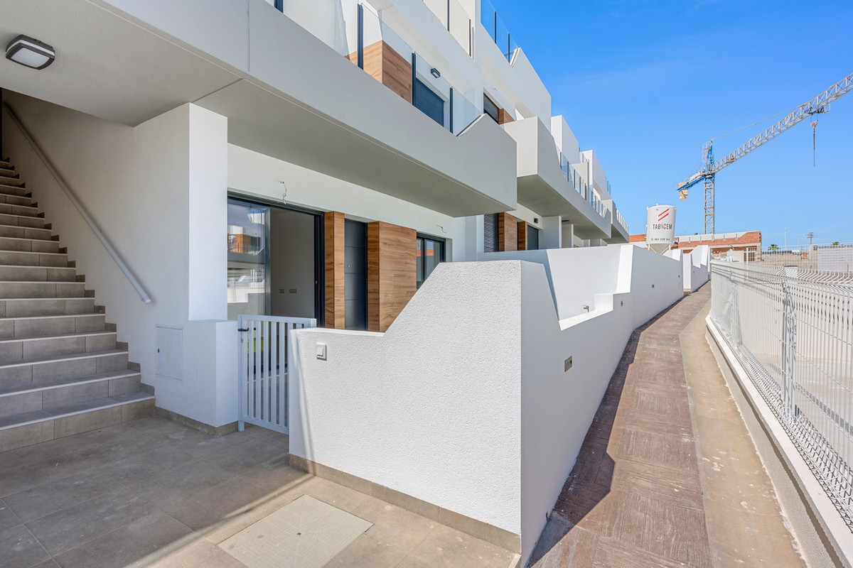 For sale - 2 Bedroom 2 Bathroom Apartment Ground Floor Apartment in San Miguel de Salinas - San Miguel  - Alicante