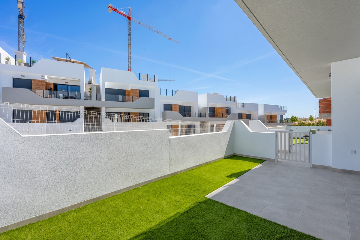 For sale - 2 Bedroom 2 Bathroom Apartment Ground Floor Apartment in San Miguel de Salinas - San Miguel  - Alicante