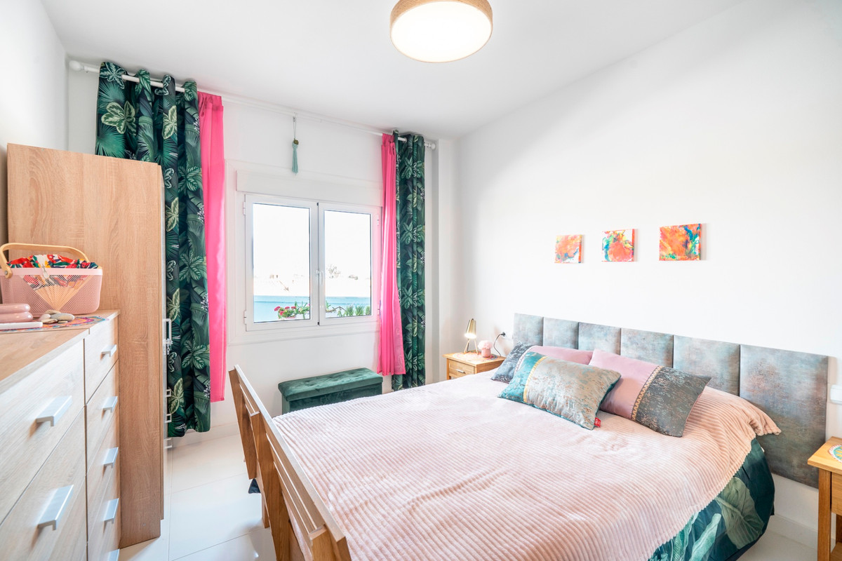 For sale - 1 Bedroom 1 Bathroom Apartment - Middle Floor Apartment in Orihuela - Cabo Roig  - Alicante