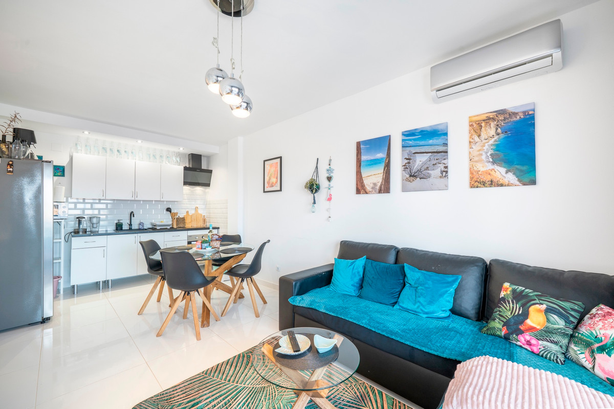 For sale - 1 Bedroom 1 Bathroom Apartment - Middle Floor Apartment in Orihuela - Cabo Roig  - Alicante