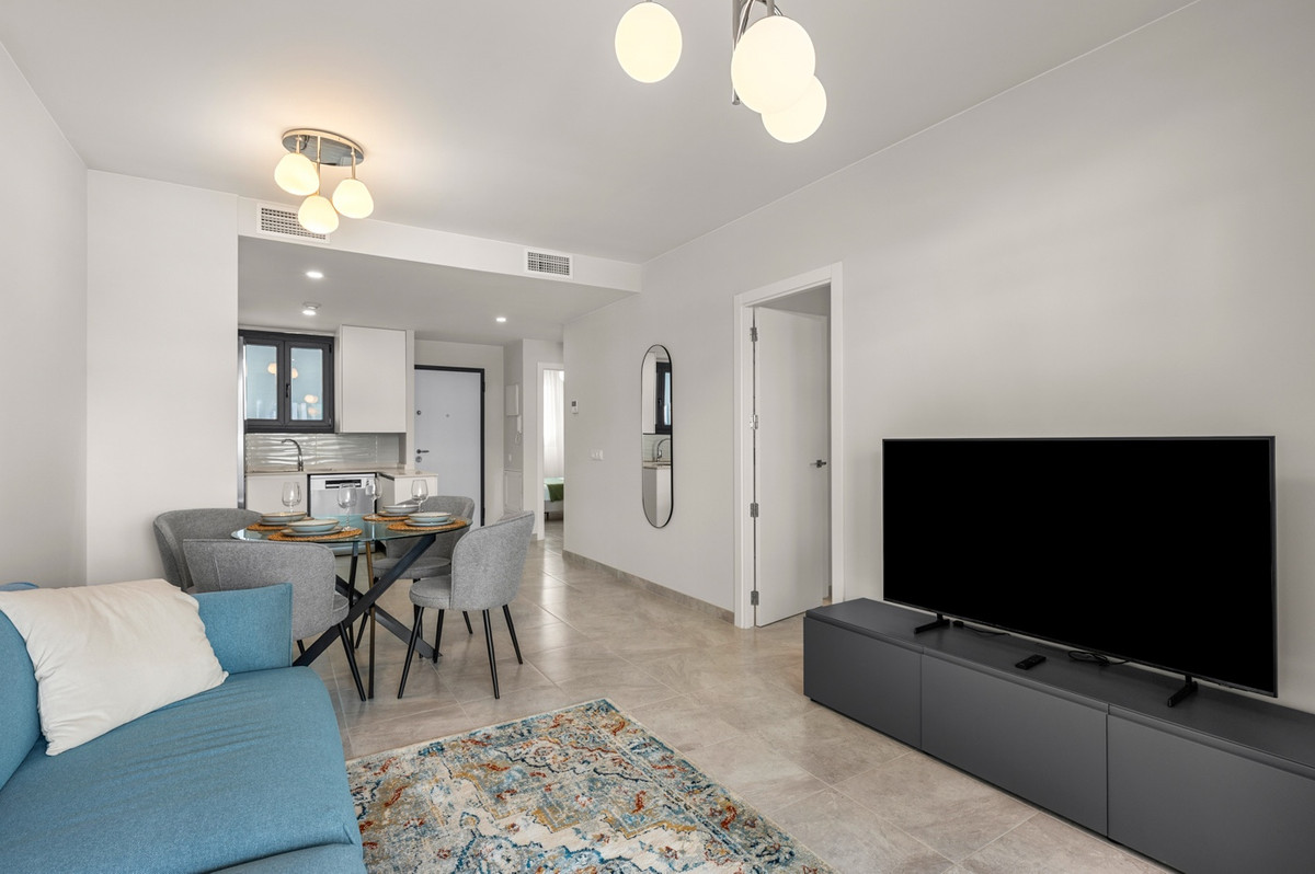 For sale - 2 Bedroom 2 Bathroom Apartment - Ground Floor Apartment in Orihuela - Los Dolses  - Alicante