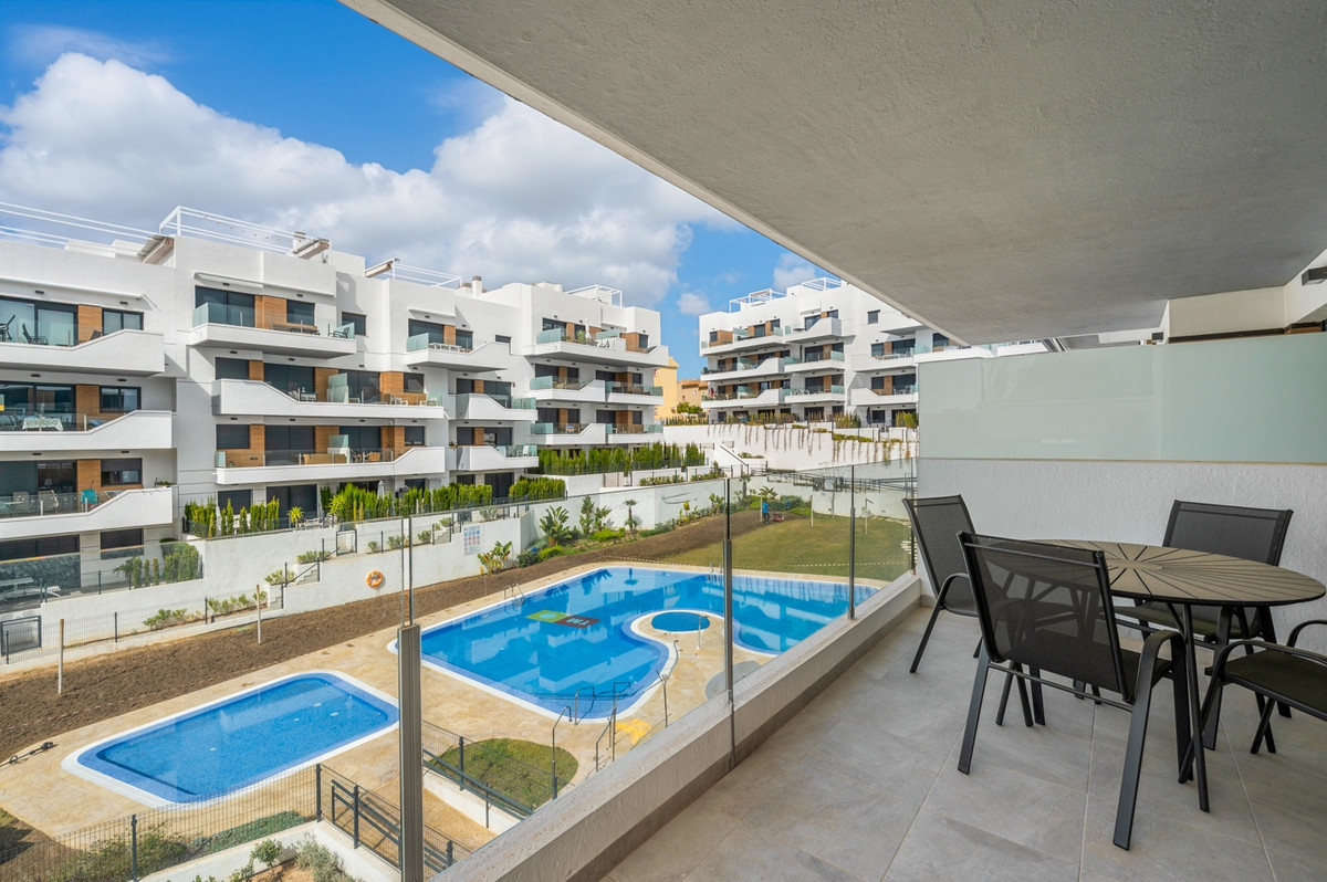 For sale - 2 Bedroom 2 Bathroom Apartment - Ground Floor Apartment in Orihuela - Los Dolses  - Alicante