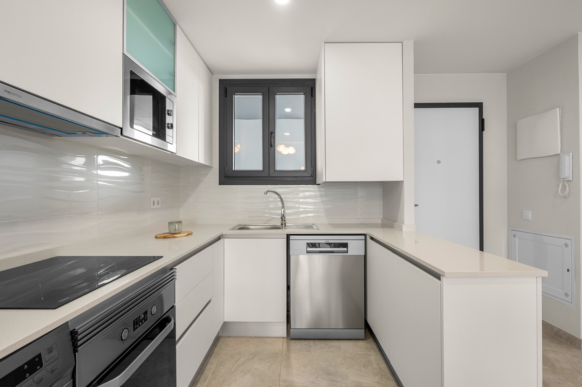 For sale - 2 Bedroom 2 Bathroom Apartment - Ground Floor Apartment in Orihuela - Los Dolses  - Alicante