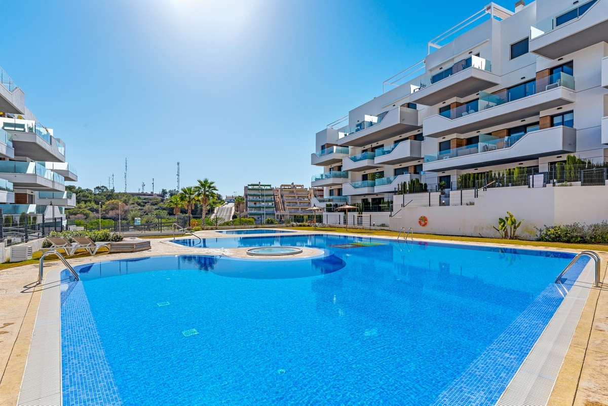 For sale - 2 Bedroom 2 Bathroom Apartment - Ground Floor Apartment in Orihuela - Los Dolses  - Alicante