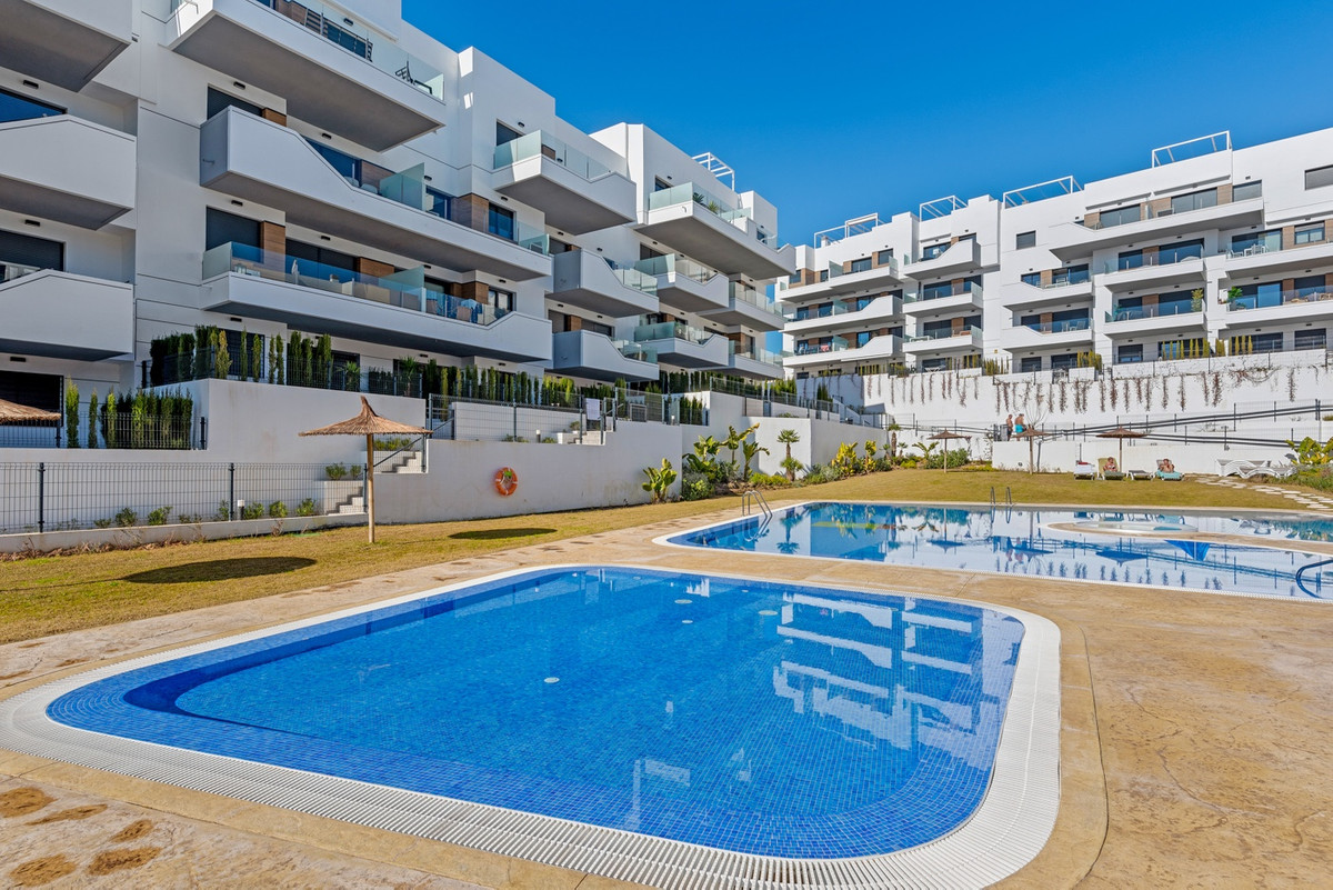 For sale - 2 Bedroom 2 Bathroom Apartment - Ground Floor Apartment in Orihuela - Los Dolses  - Alicante