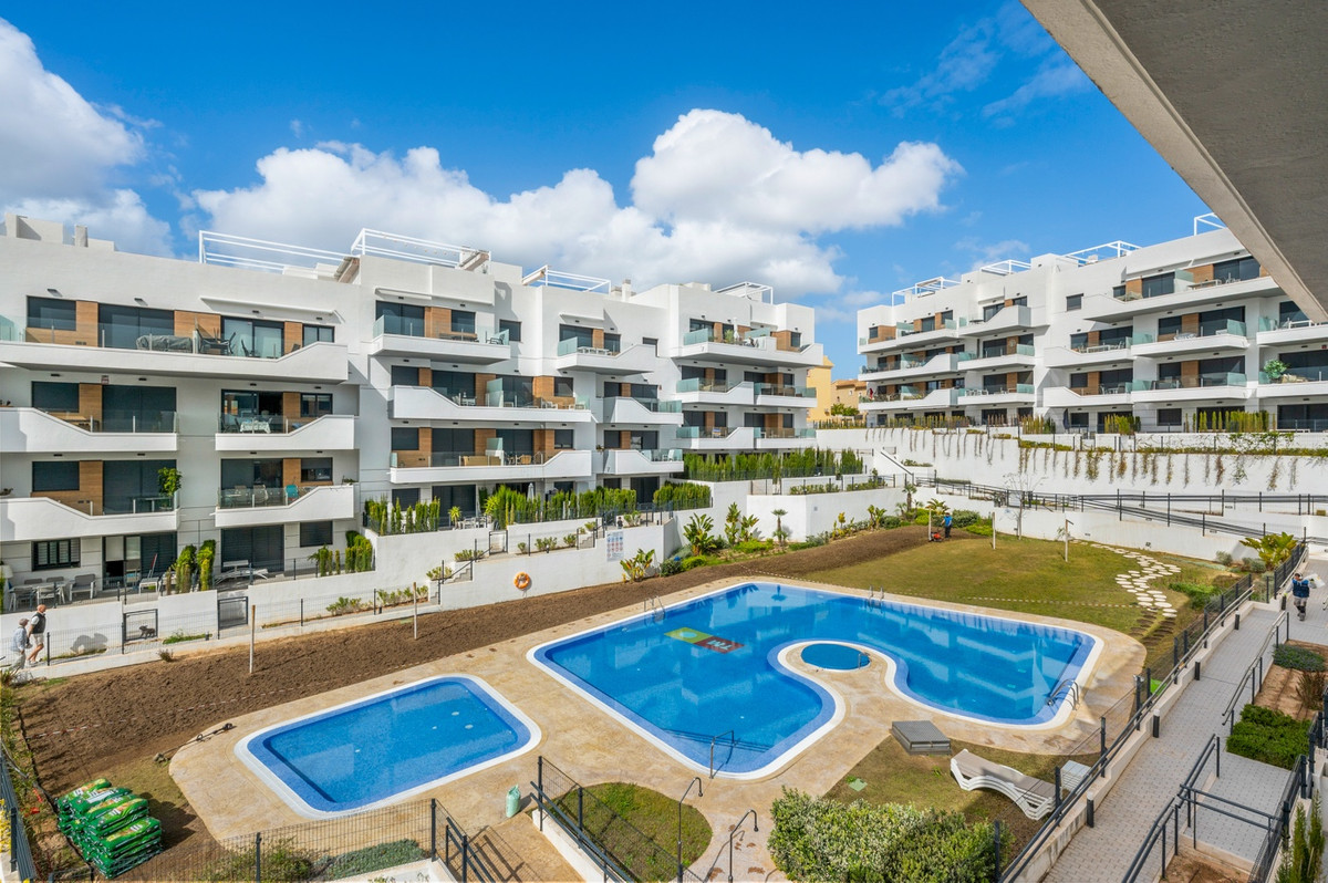 For sale - 2 Bedroom 2 Bathroom Apartment - Ground Floor Apartment in Orihuela - Los Dolses  - Alicante
