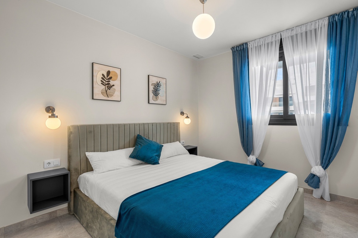 For sale - 2 Bedroom 2 Bathroom Apartment - Ground Floor Apartment in Orihuela - Los Dolses  - Alicante
