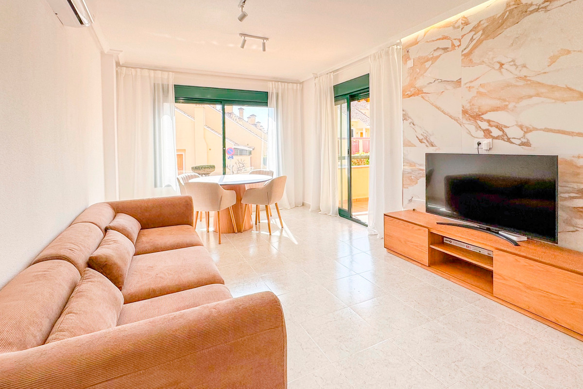 For sale - 2 Bedroom 2 Bathroom Apartment - Ground Floor Apartment in Orihuela - Lomas De Campoamor  - Alicante