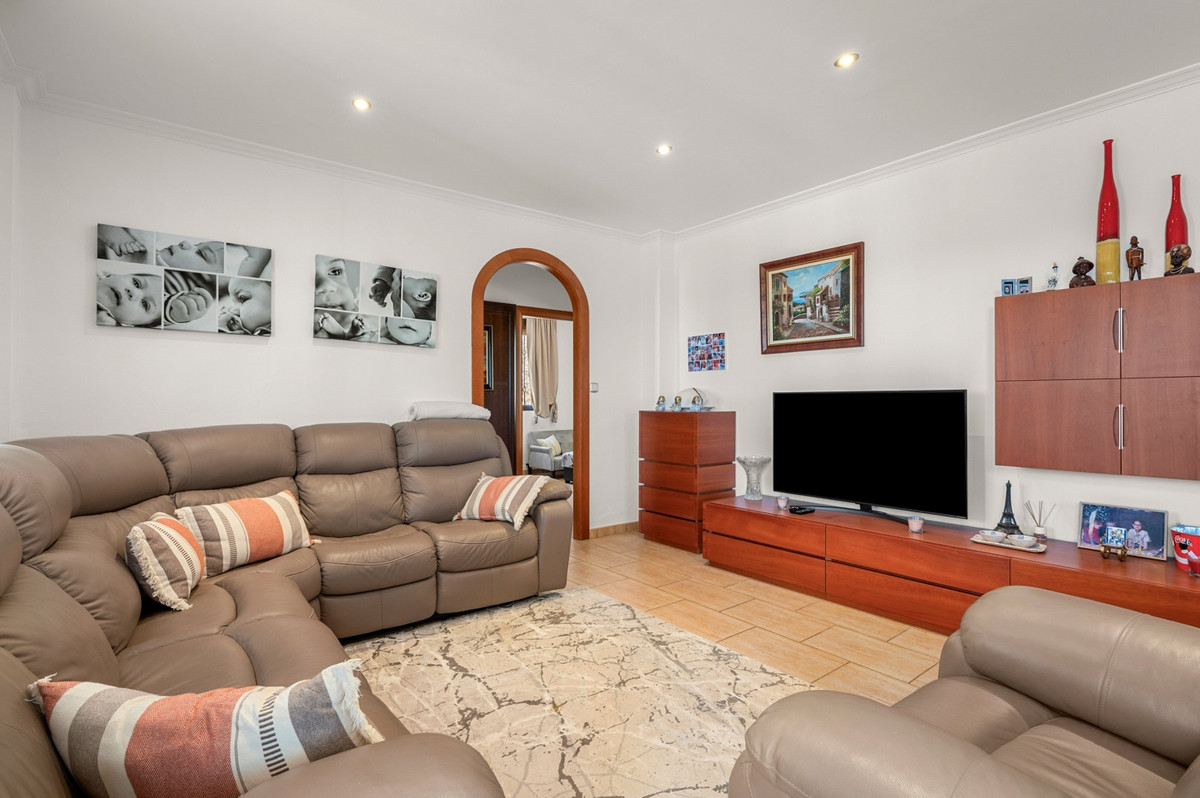 For sale - 5 Bedroom 2 Bathroom House - Finca - Cortijo in Crevillente - Crevillent - Crevillente - Crevillent Centro  - Alicante