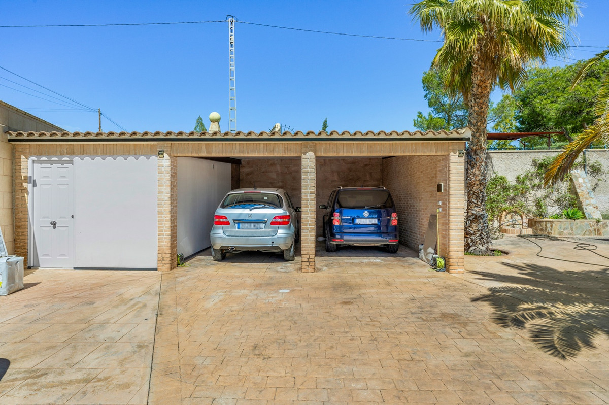 For sale - 5 Bedroom 2 Bathroom House - Finca - Cortijo in Crevillente - Crevillent - Crevillente - Crevillent Centro  - Alicante