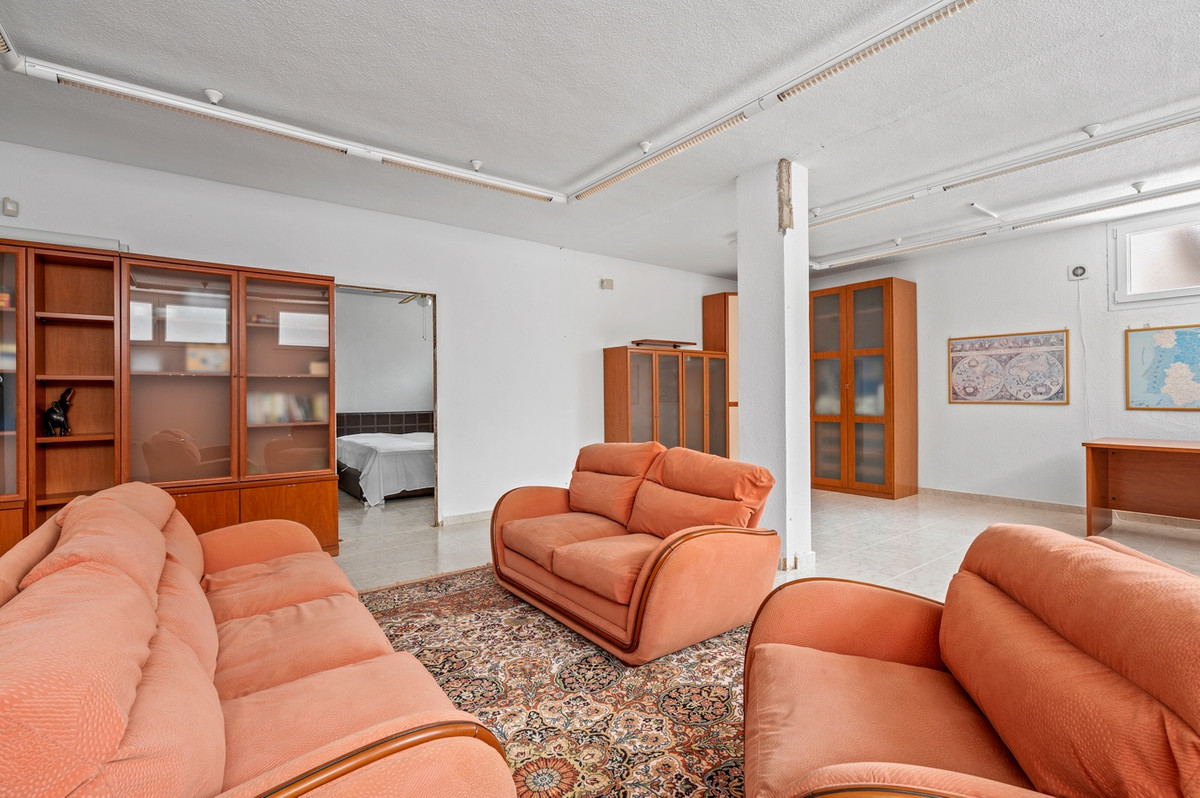 For sale - 4 Bedroom 6 Bathroom House - Detached Villa in Rojales - Ciudad Quesada  - Alicante
