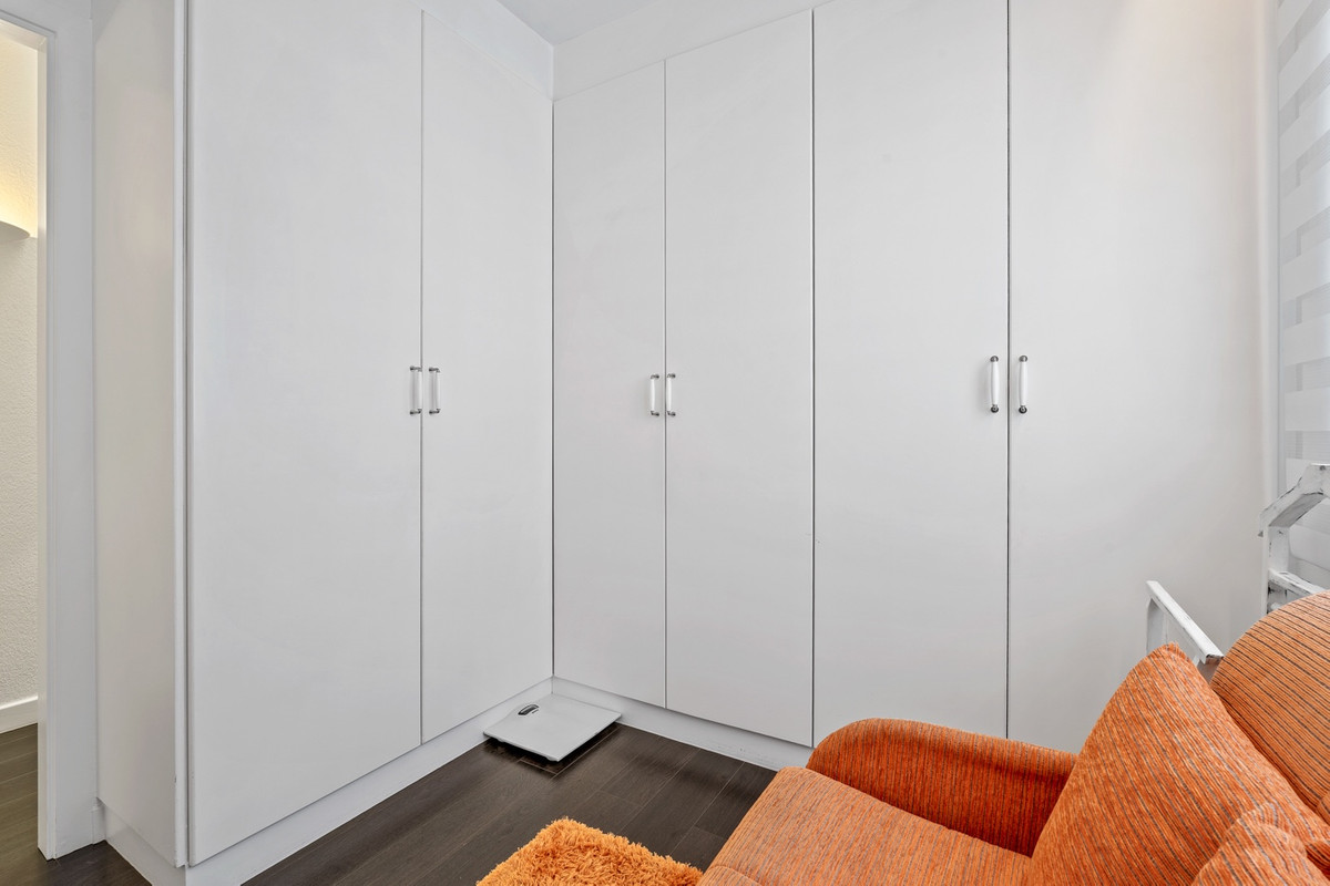 For sale - 3 Bedroom 2 Bathroom Apartment - Penthouse in Torrevieja - Torrevieja Centro  - Alicante