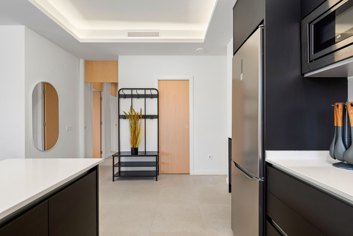 For sale - 3 Bedroom 2 Bathroom House - Semi-Detached House in San Fulgencio - La Marina  - Alicante
