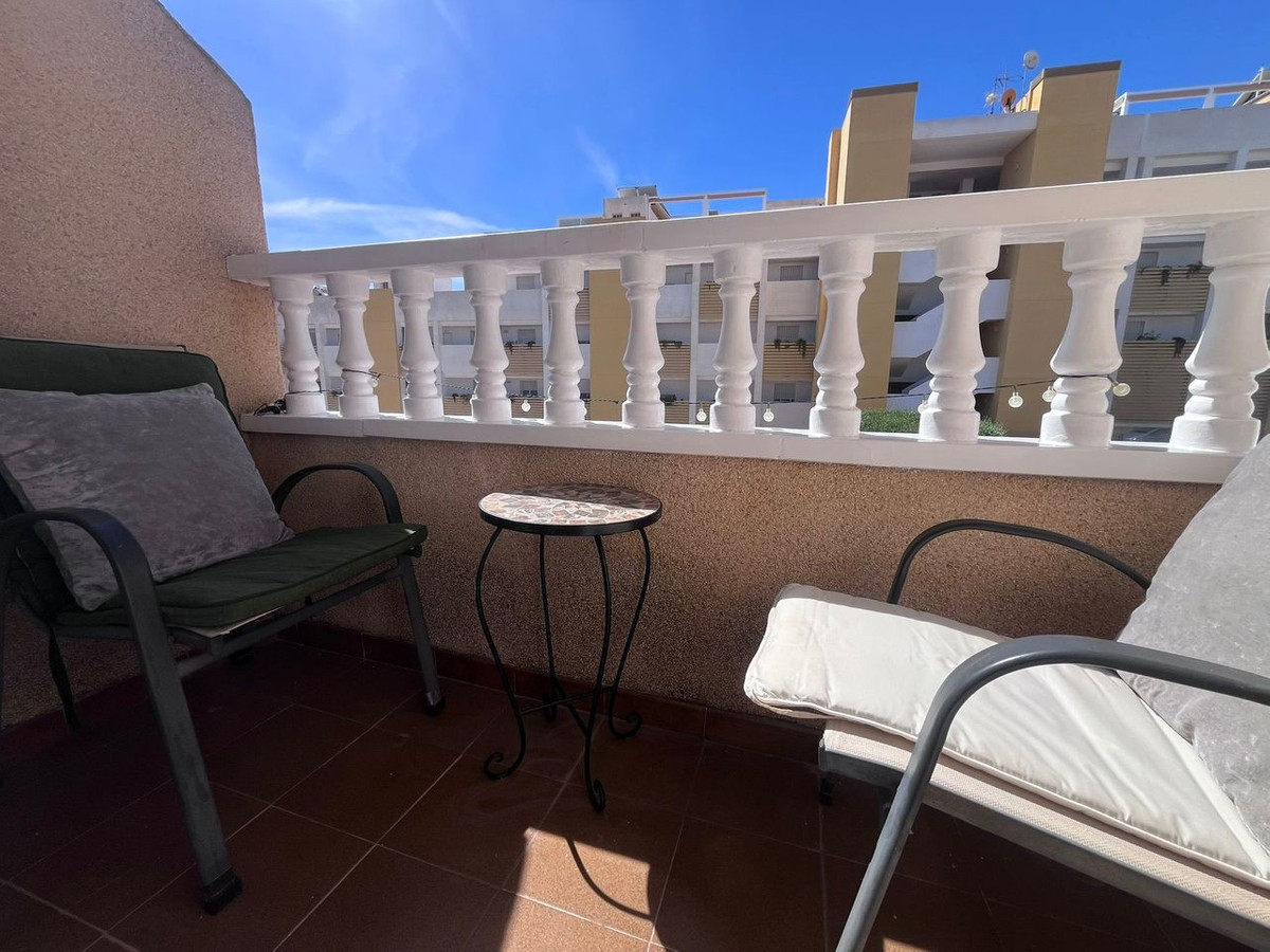 For sale - 2 Bedroom 2 Bathroom House - Townhouse in Orihuela - Villamartin  - Alicante