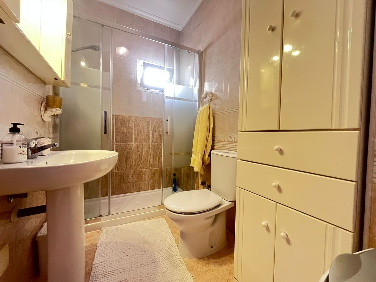 For sale - 2 Bedroom 2 Bathroom House - Townhouse in Orihuela - Villamartin  - Alicante