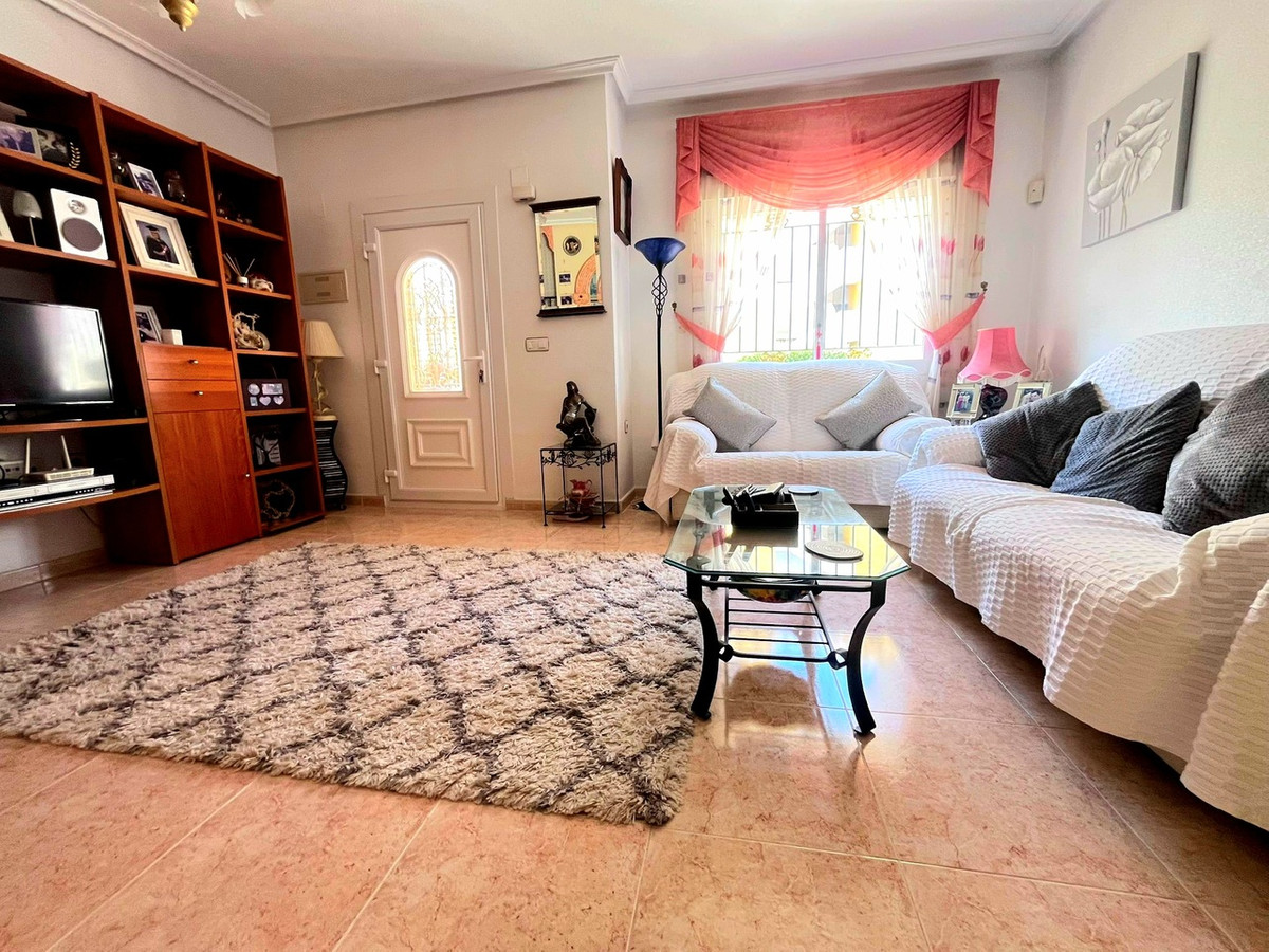For sale - 2 Bedroom 2 Bathroom House - Townhouse in Orihuela - Orihuela Costa  - Alicante