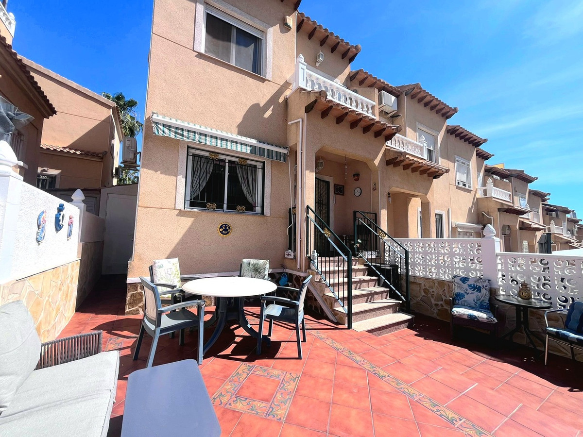 For sale - 2 Bedroom 2 Bathroom House - Townhouse in Orihuela - Orihuela Costa  - Alicante