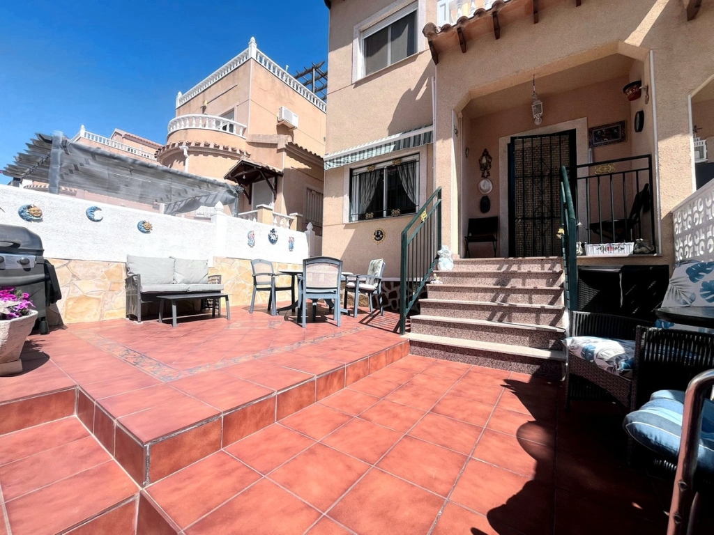 2 Bedroom 2 Bathroom House - Townhouse in Orihuela