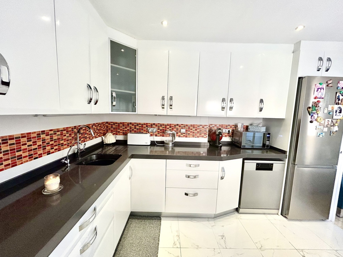 For sale - 3 Bedroom 2 Bathroom House - Detached Villa in Orihuela - Los Altos  - Alicante