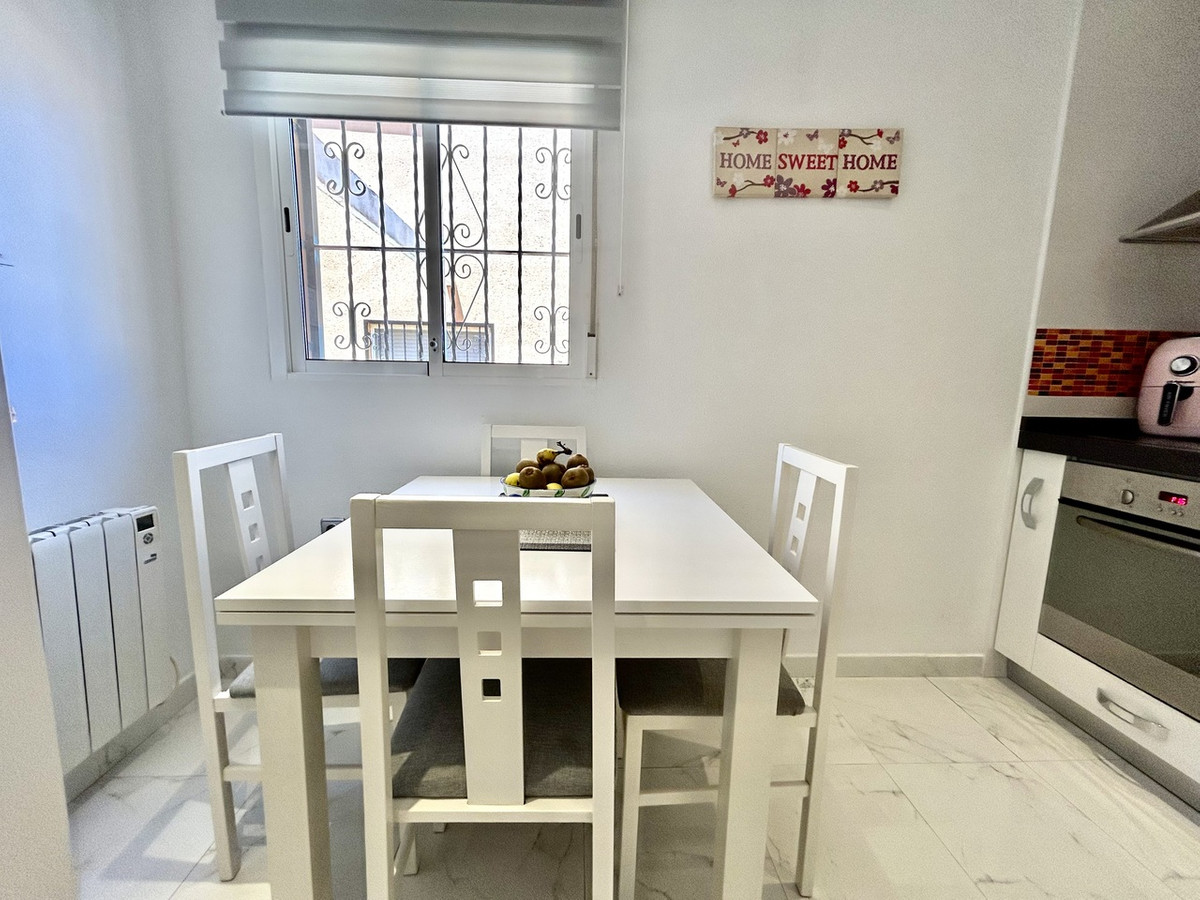 For sale - 3 Bedroom 2 Bathroom House - Detached Villa in Orihuela - Los Altos  - Alicante