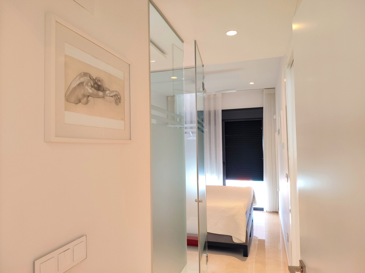 For sale - 3 Bedroom 2 Bathroom House - Detached Villa in San Miguel de Salinas - San Miguel de Salinas Centro  - Alicante