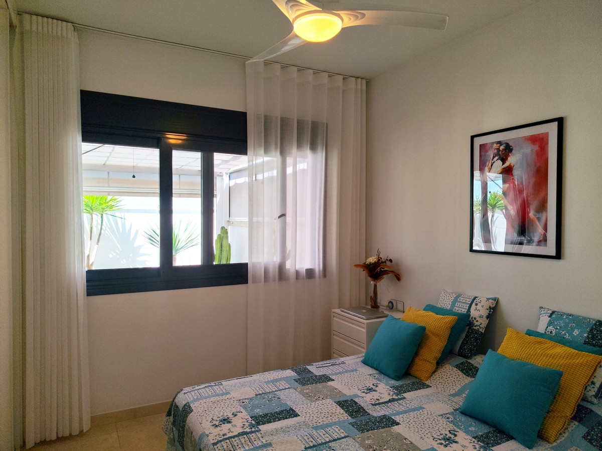 For sale - 3 Bedroom 2 Bathroom House - Detached Villa in San Miguel de Salinas - San Miguel de Salinas Centro  - Alicante