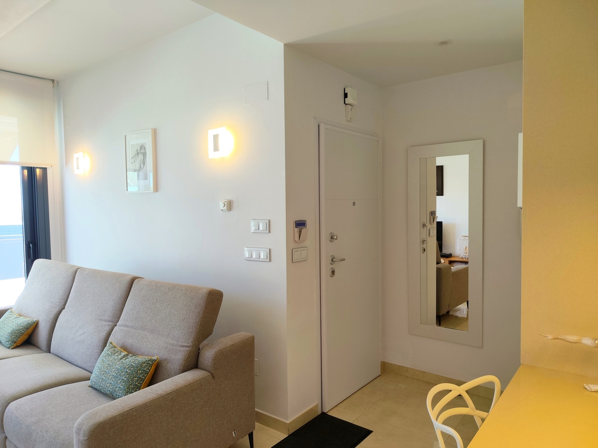 For sale - 3 Bedroom 2 Bathroom House - Detached Villa in San Miguel de Salinas - San Miguel de Salinas Centro  - Alicante
