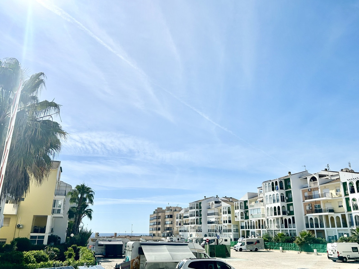 For sale - 1 Bedroom 1 Bathroom  Apartment in Torrevieja - Torrevieja Centro  - Alicante