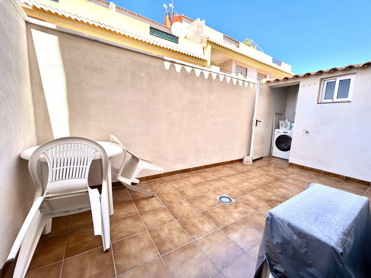 For sale - 2 Bedroom 2 Bathroom Apartment - Ground Floor Apartment in Orihuela - Orihuela Costa  - Alicante