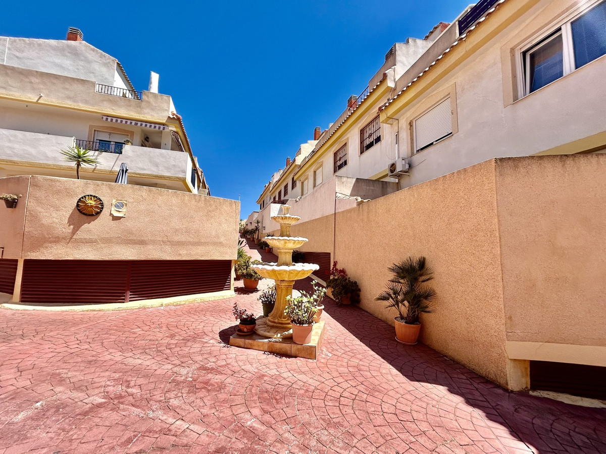 For sale - 2 Bedroom 2 Bathroom Apartment - Ground Floor Apartment in Orihuela - Orihuela Costa  - Alicante