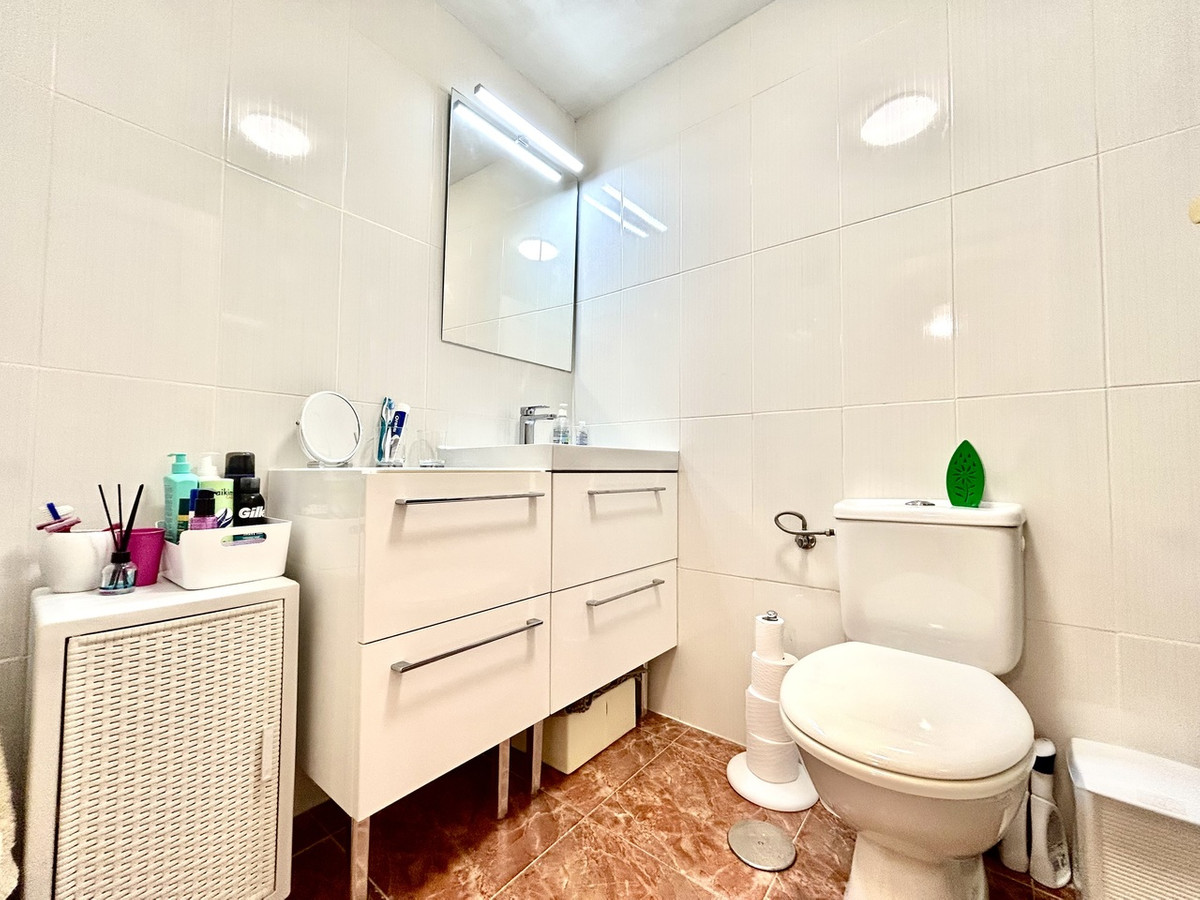 For sale - 2 Bedroom 2 Bathroom Apartment - Ground Floor Apartment in Orihuela - Orihuela Costa  - Alicante