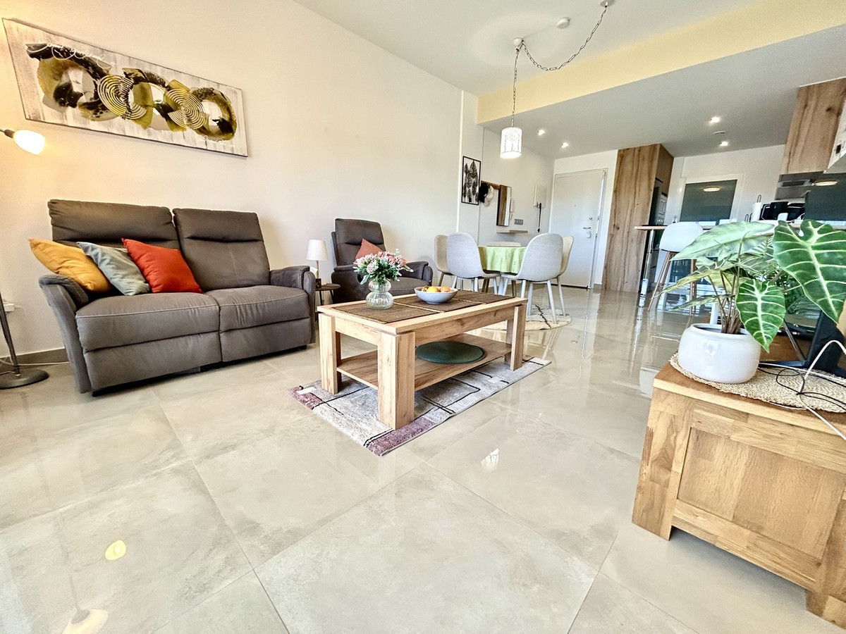 For sale - 2 Bedroom 2 Bathroom Apartment - Middle Floor Apartment in Pilar de la Horadada - Pilar de la Horadada Centro  - Alicante