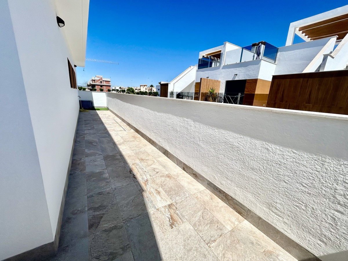 For sale - 2 Bedroom 2 Bathroom Apartment - Middle Floor Apartment in Pilar de la Horadada - Pilar de la Horadada Centro  - Alicante