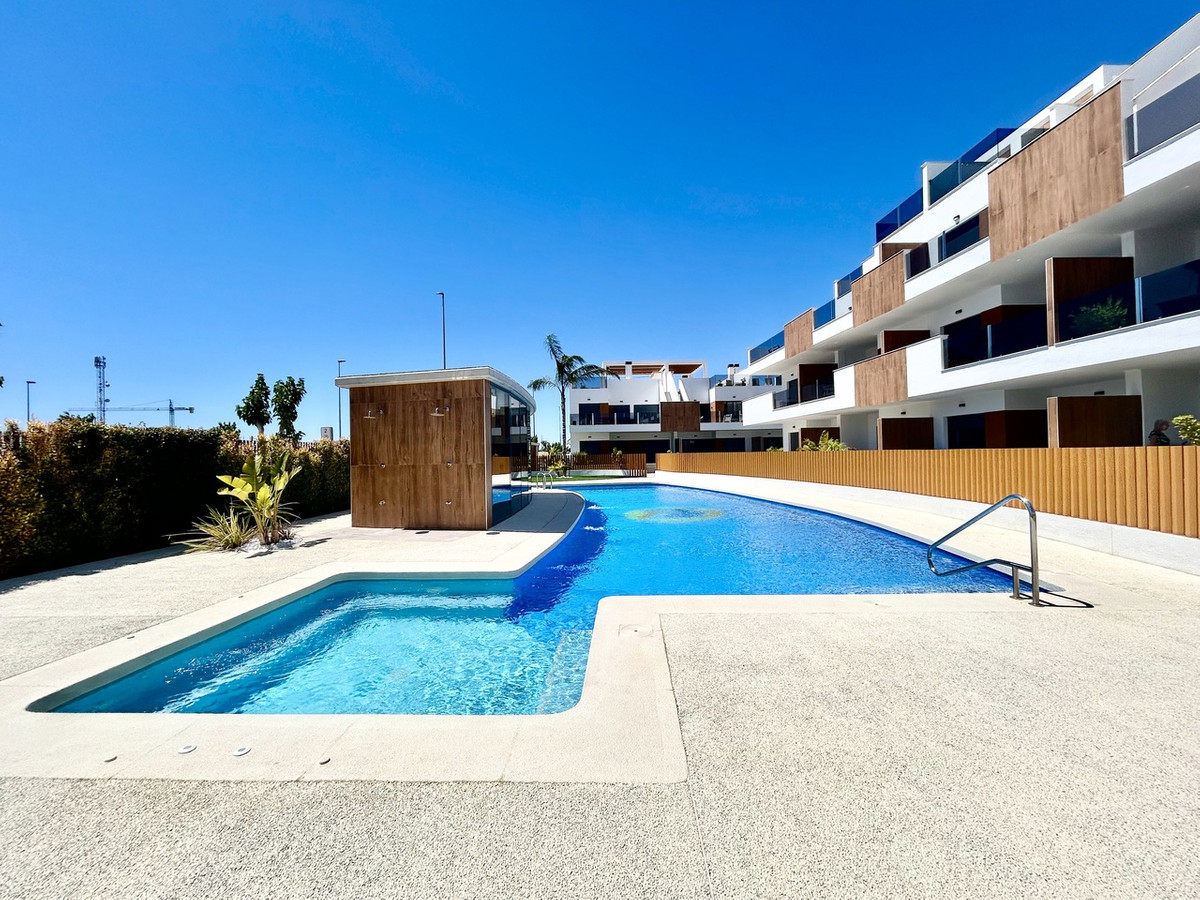 For sale - 2 Bedroom 2 Bathroom Apartment - Middle Floor Apartment in Pilar de la Horadada - Pilar de la Horadada Centro  - Alicante