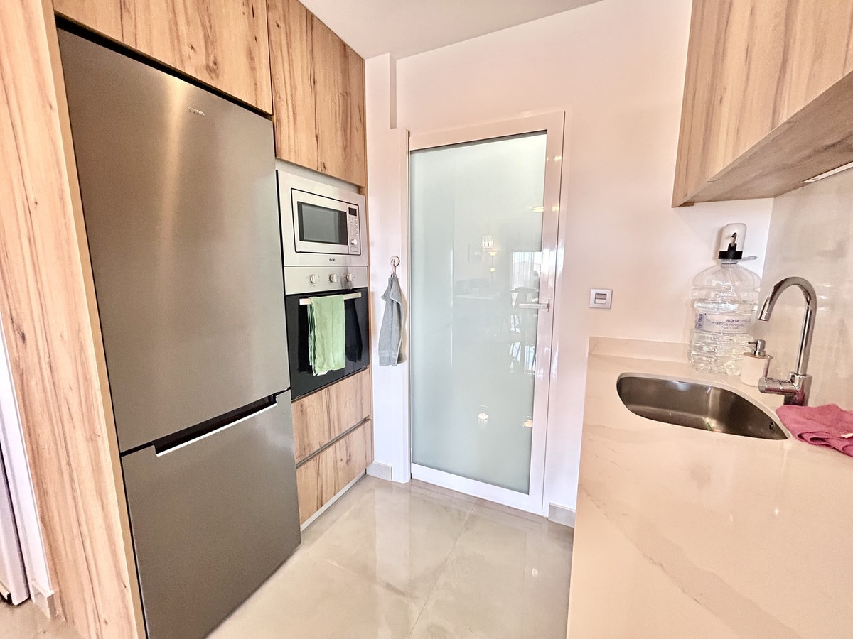 For sale - 2 Bedroom 2 Bathroom Apartment - Middle Floor Apartment in Pilar de la Horadada - Pilar de la Horadada Centro  - Alicante