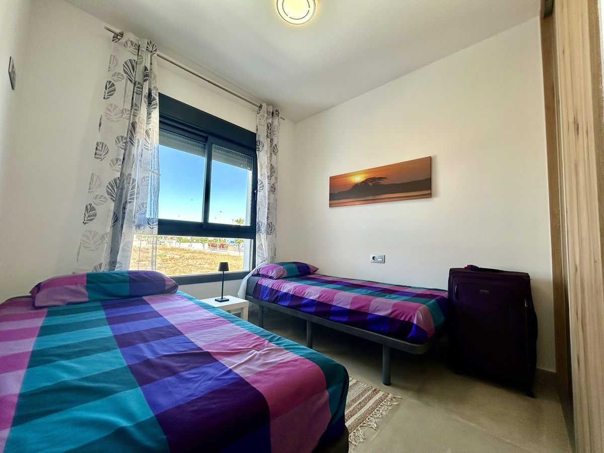 For sale - 2 Bedroom 2 Bathroom Apartment - Middle Floor Apartment in Pilar de la Horadada - Pilar de la Horadada Centro  - Alicante