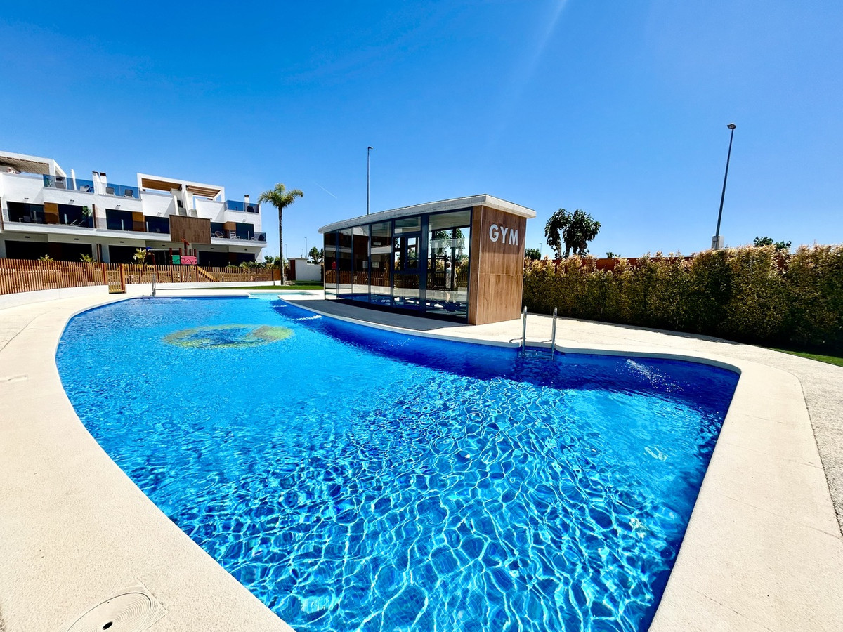 For sale - 2 Bedroom 2 Bathroom Apartment - Middle Floor Apartment in Pilar de la Horadada - Pilar de la Horadada Centro  - Alicante
