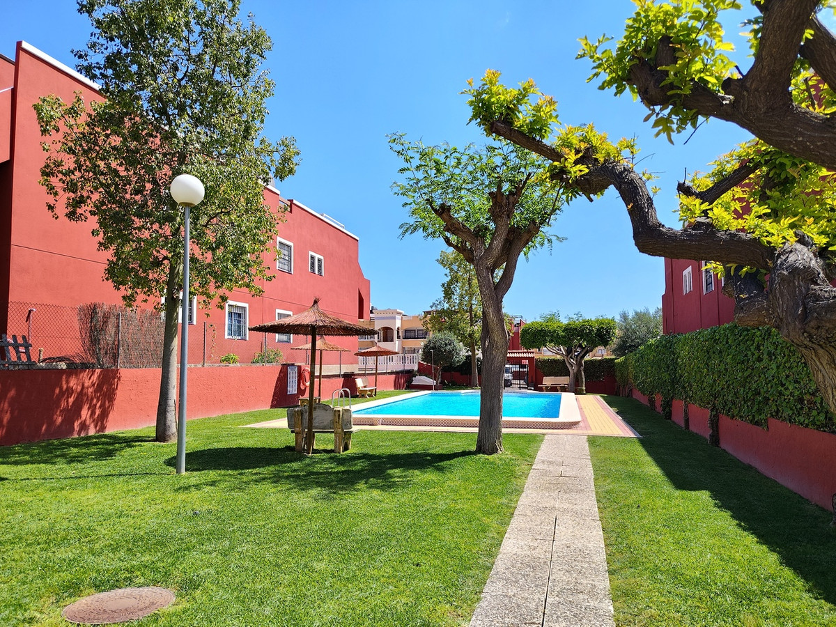 For sale - 2 Bedroom 2 Bathroom Apartment - Top Floor Apartment in Orihuela - Los Balcones  - Alicante