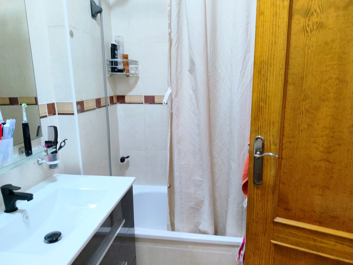 For sale - 2 Bedroom 2 Bathroom Apartment - Top Floor Apartment in Orihuela - Los Balcones  - Alicante