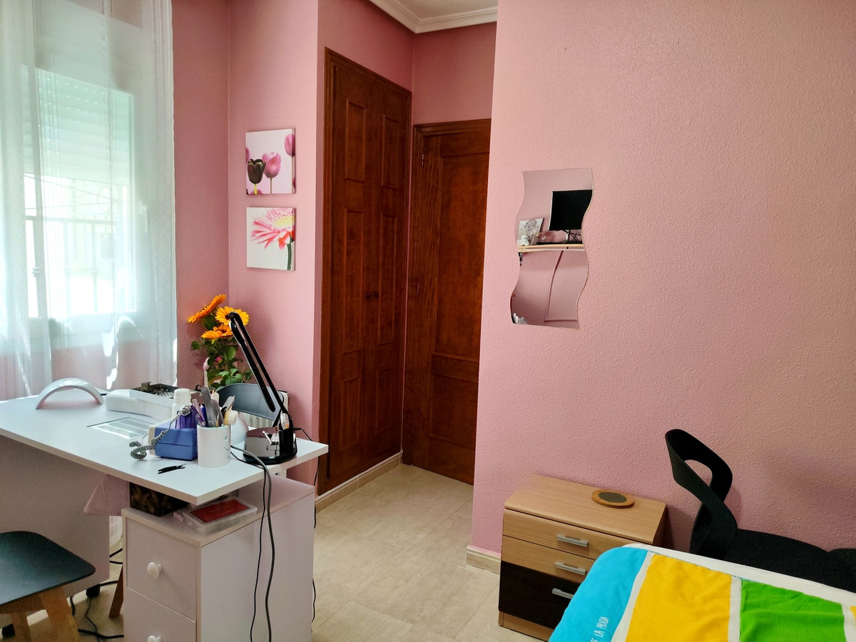 For sale - 2 Bedroom 2 Bathroom Apartment - Top Floor Apartment in Orihuela - Los Balcones  - Alicante