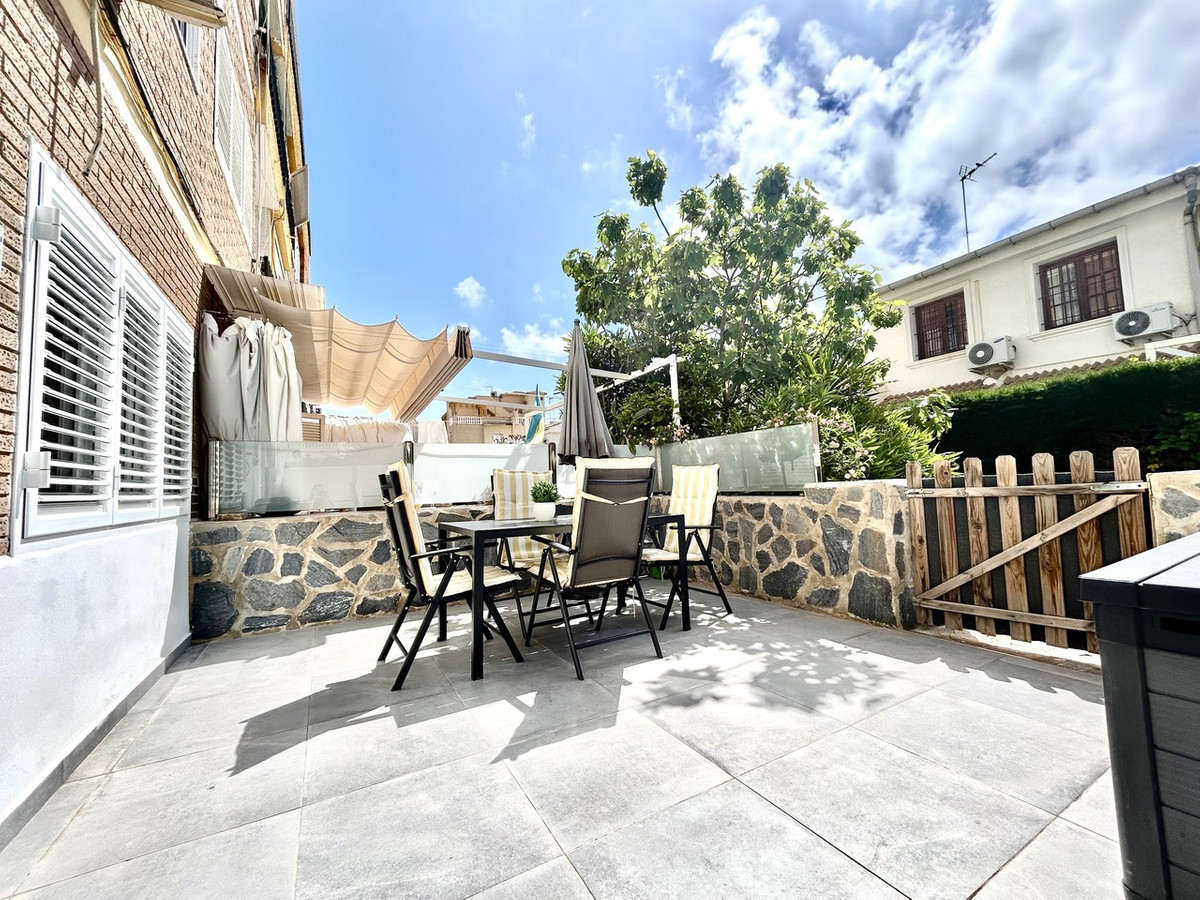 For sale - 2 Bedroom 1 Bathroom Ground Floor Apartment in La Zenia  - La Zenia  - Alicante