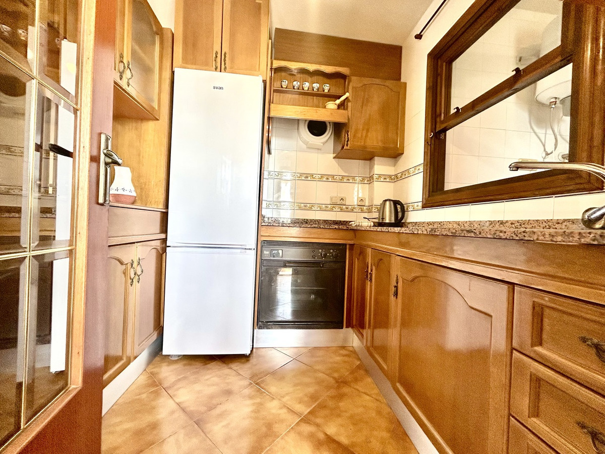 For sale - 2 Bedroom 1 Bathroom Apartment in Cabo Roig  - Cabo Roig  - Alicante